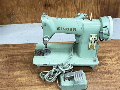 Singer Sewing Machine Model 185K