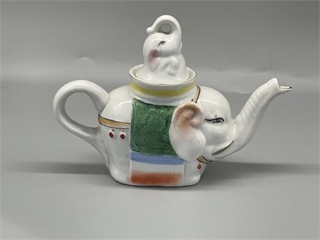 Elephant Tea Pot