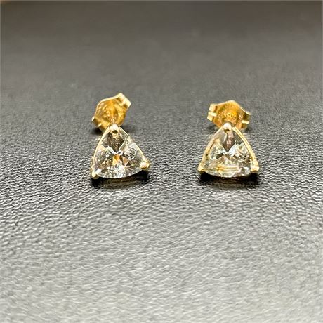 14kt Yellow Gold Aquamarine Earrings