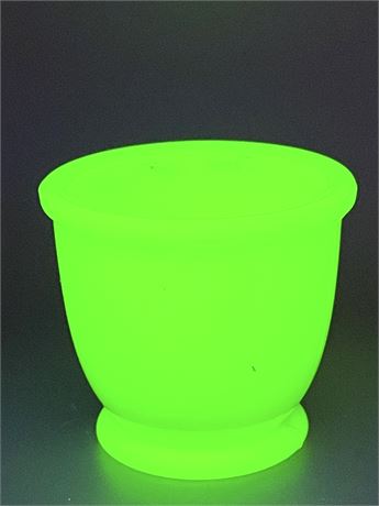 Custard Uranium Glass Cup