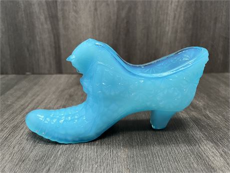 Boyd Blue Glass Cat Slipper Shoe