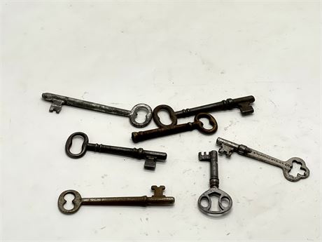 Antique Key Lot 9