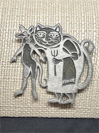 Cat and Mouse Pin