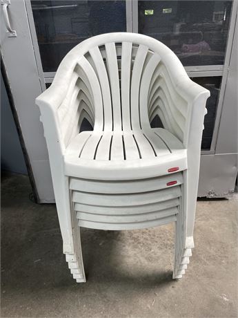 Six (6) Rubbermaid Outdoor Chairs