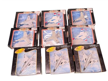 Motormax & Maisto Diecast Metal Planes