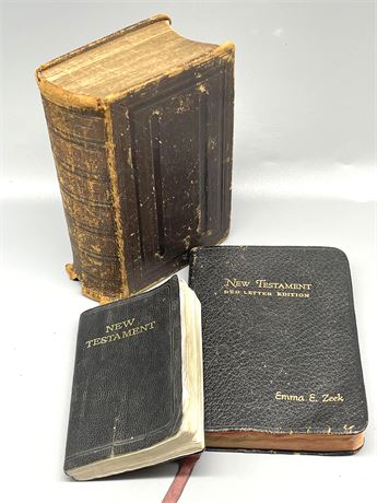 Vintage & Antique Bibles
