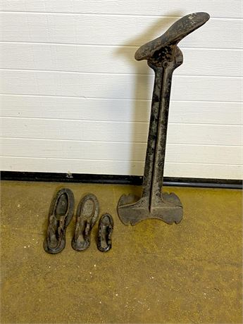 Cast Iron Shoe Mold