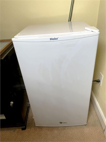 Haier 3.3 cu ft Refrigerator