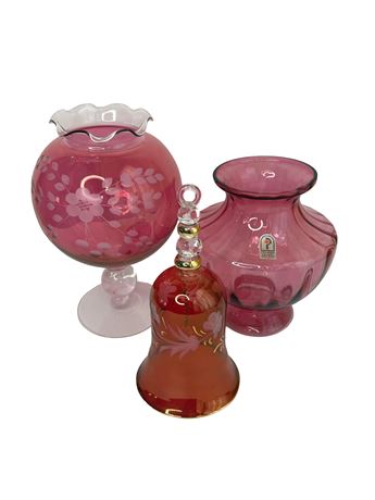Cranberry Glass Decoratives Lot 1
