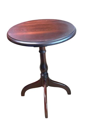 Vintage Harden Mahogany Wood Round Table