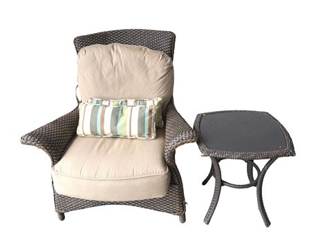Outdoor Patio Chair and Table
