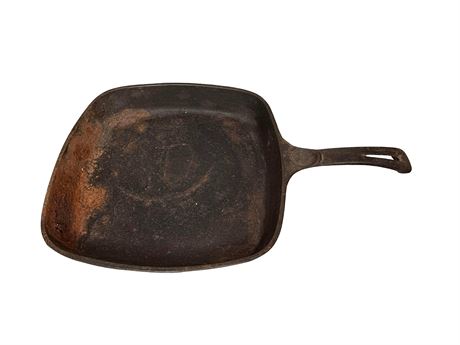 Wagner Ware Square 9.5" Cast Iron Skillet