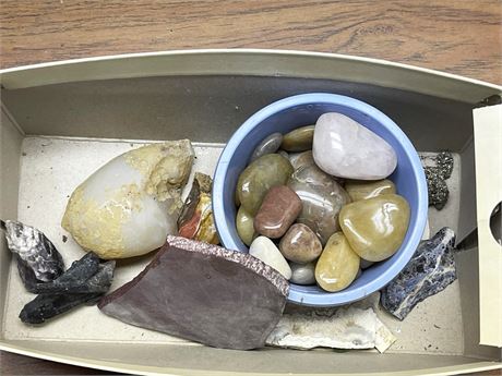 Polished Stones and Geodes