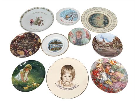 Collector's Plates Lot 3