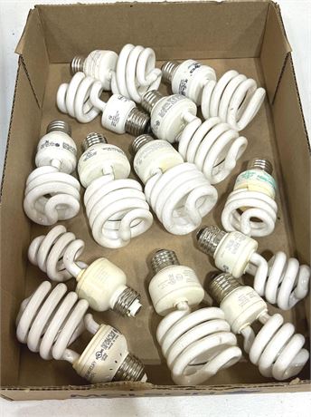 Vintage Light Bulbs Lot 3