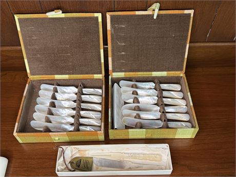 Vintage Mother of Pearl Caviar Spreaders
