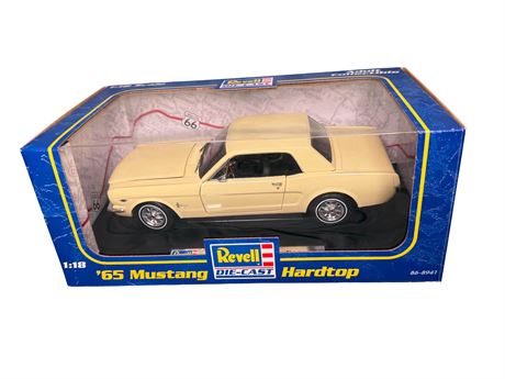 Revell 1965 Ford Mustang Hardtop 1:18 Scale Diecast Car