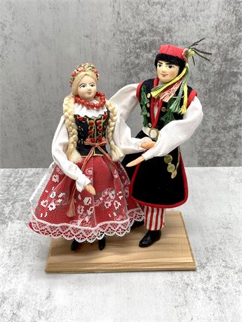 Vintage Polish Folk Dancing Dolls