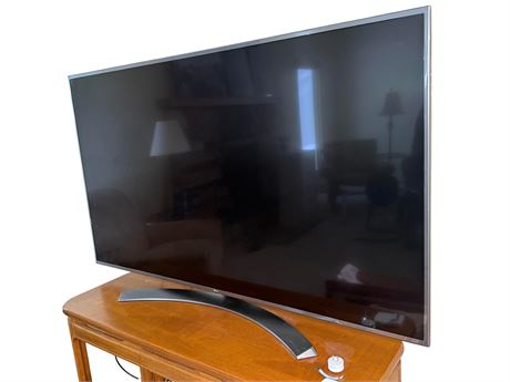 LG 65-Inch Super UHD 4K HDR Smart LED Television