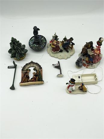 Fountain and Other Christmas Village Items