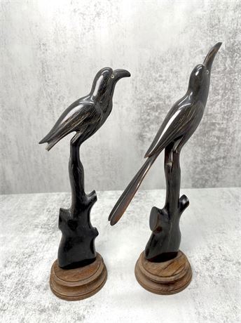 Vintage Carved Horn Birds Lot 1