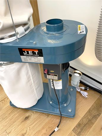 Jet DC-650 1-HP CFM Dust Collector with Bag Filter