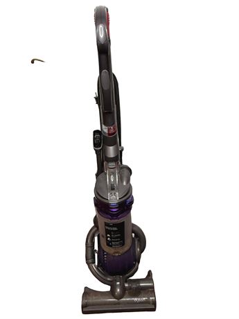 Dyson DC25 Vacuum Cleaner