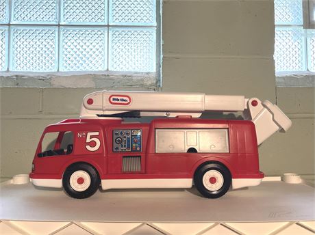 Vintage Little Tikes No. 5 Fire Engine