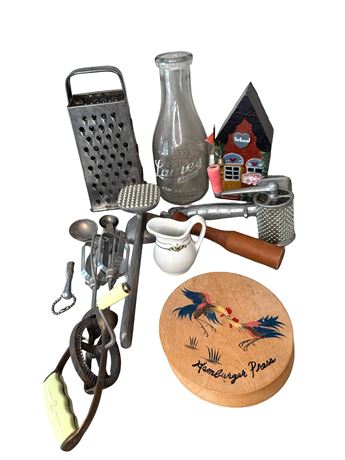 Vintage Kitchen Decoratives
