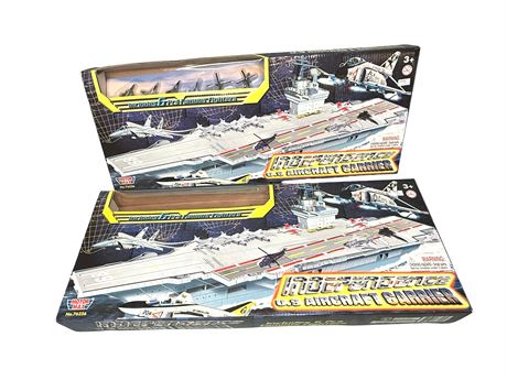 Motormax Battle Zone U.S. Aircraft Carrier  w/ Diecast Fighter Planes