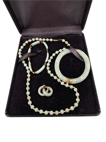 14k Yellow Gold Jade Necklace Earrings Bracelet Set