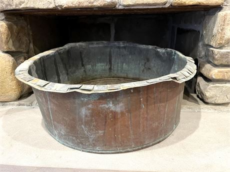 22" Diameter Large Copper Washing Tub