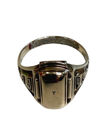 10kt Gold Class Ring