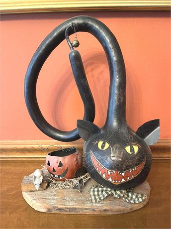 Cat Face Gourd and Pumpkin Display