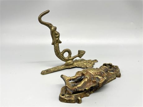 Brass Wall Mounted Knocker & Hook