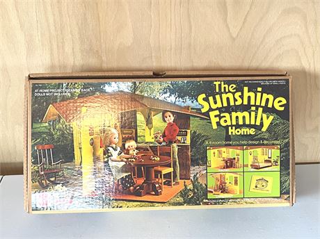 1970s Mattel The Sunshine Family Home Kit