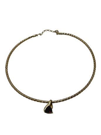 14kt Yellow Gold Necklace with Garnet Pendant