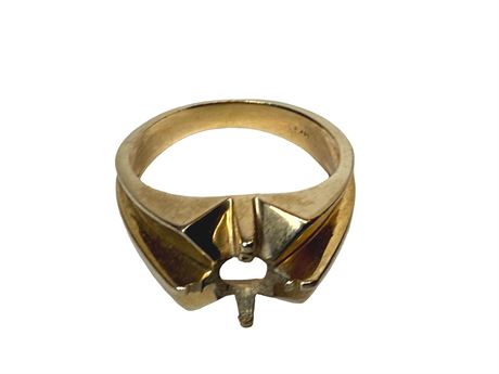 14kt Yellow Gold Ring Size 9.25