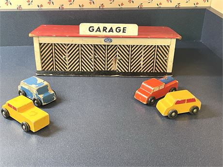 Micki Gemla Wooden Toy Garage
