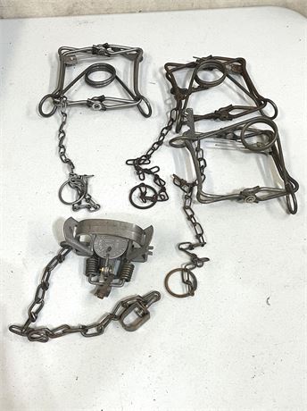 Animal Traps Lot 4