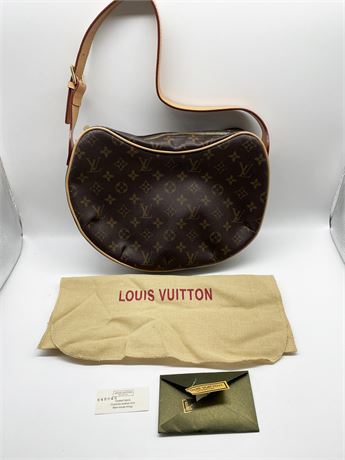 Louis Vuitton Monogram Purse