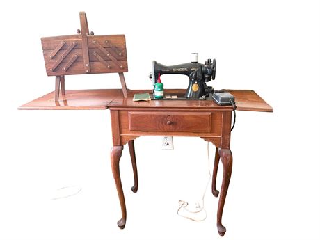 Singer Model 15-91 Electric Sewing Machine w/ Desk