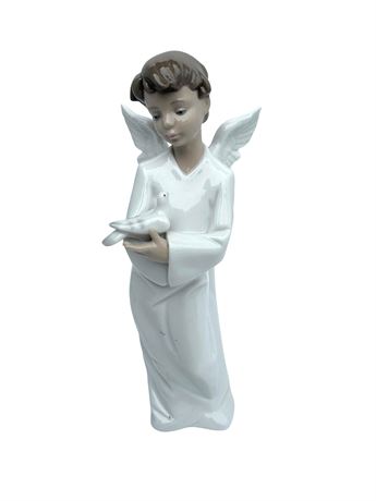 Nao by Lladro Guardian Angel Porcelain Figurine