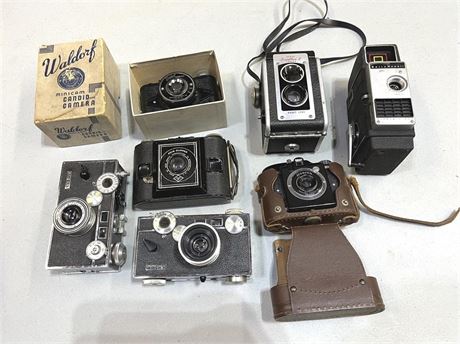 Vintage Cameras Lot 4