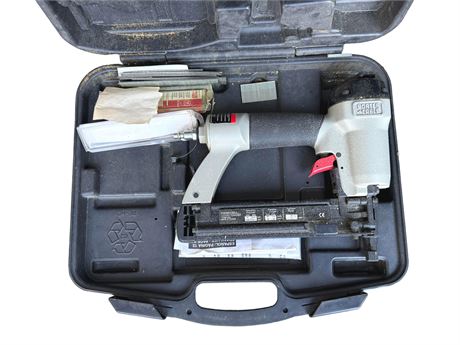 Porter Cable 18-Gauge Brad Nailer