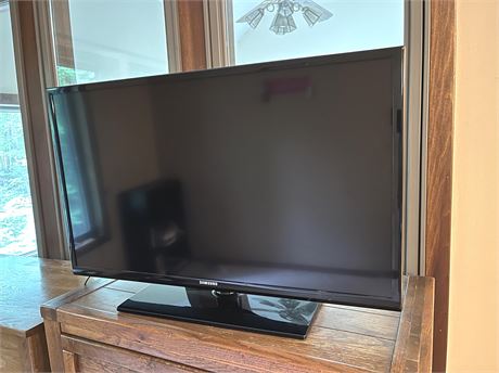 Samsung 32" 720p LED TV