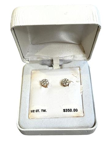 10kt Gold Diamond Stud Earrings