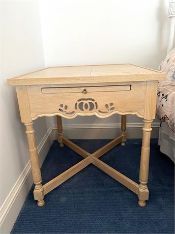 Oak End Table