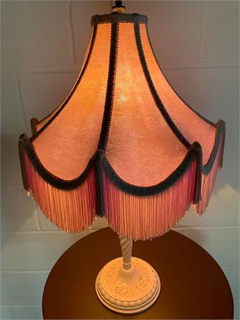 Meyda Tiffany Victorian Shade w/ Lamp Base