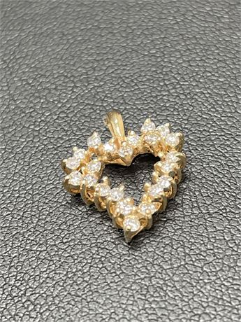 14kt Yellow Gold Diamond Heart Pendant